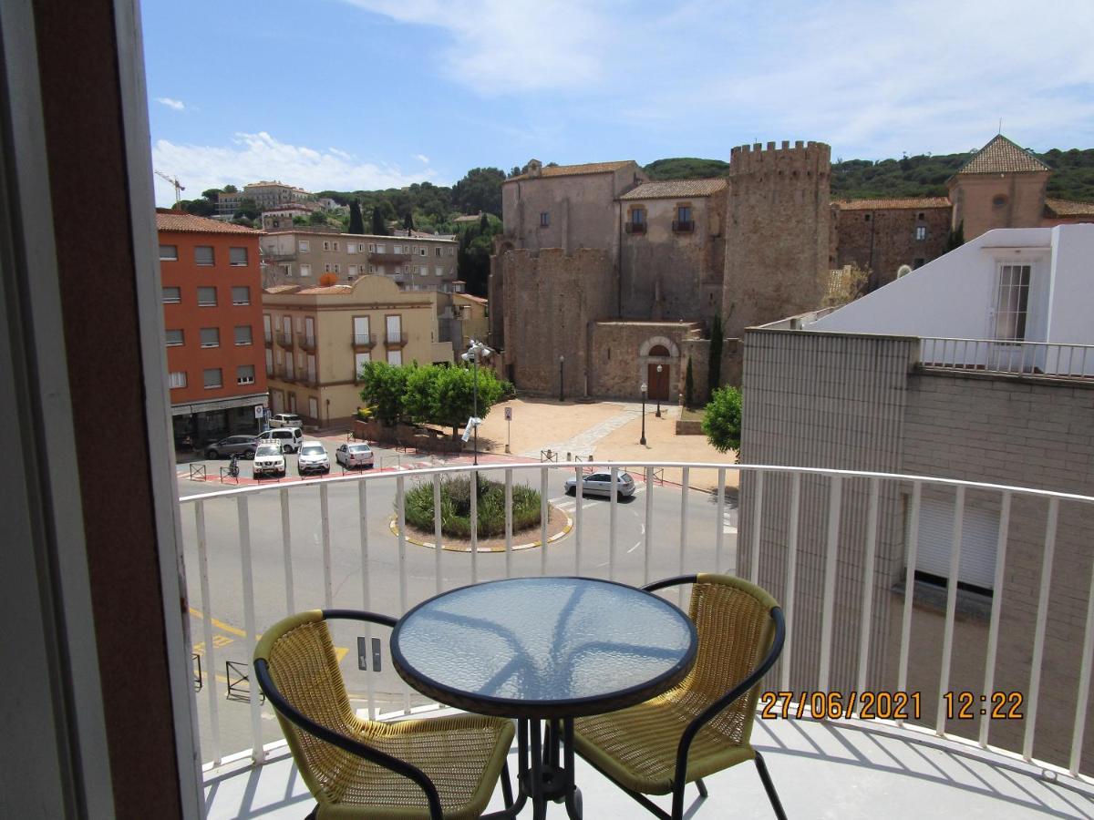Hotel Apartaments Gesoria Porta Ferrada ซานต์เฟลิอูเดกีโซลส์ ภายนอก รูปภาพ