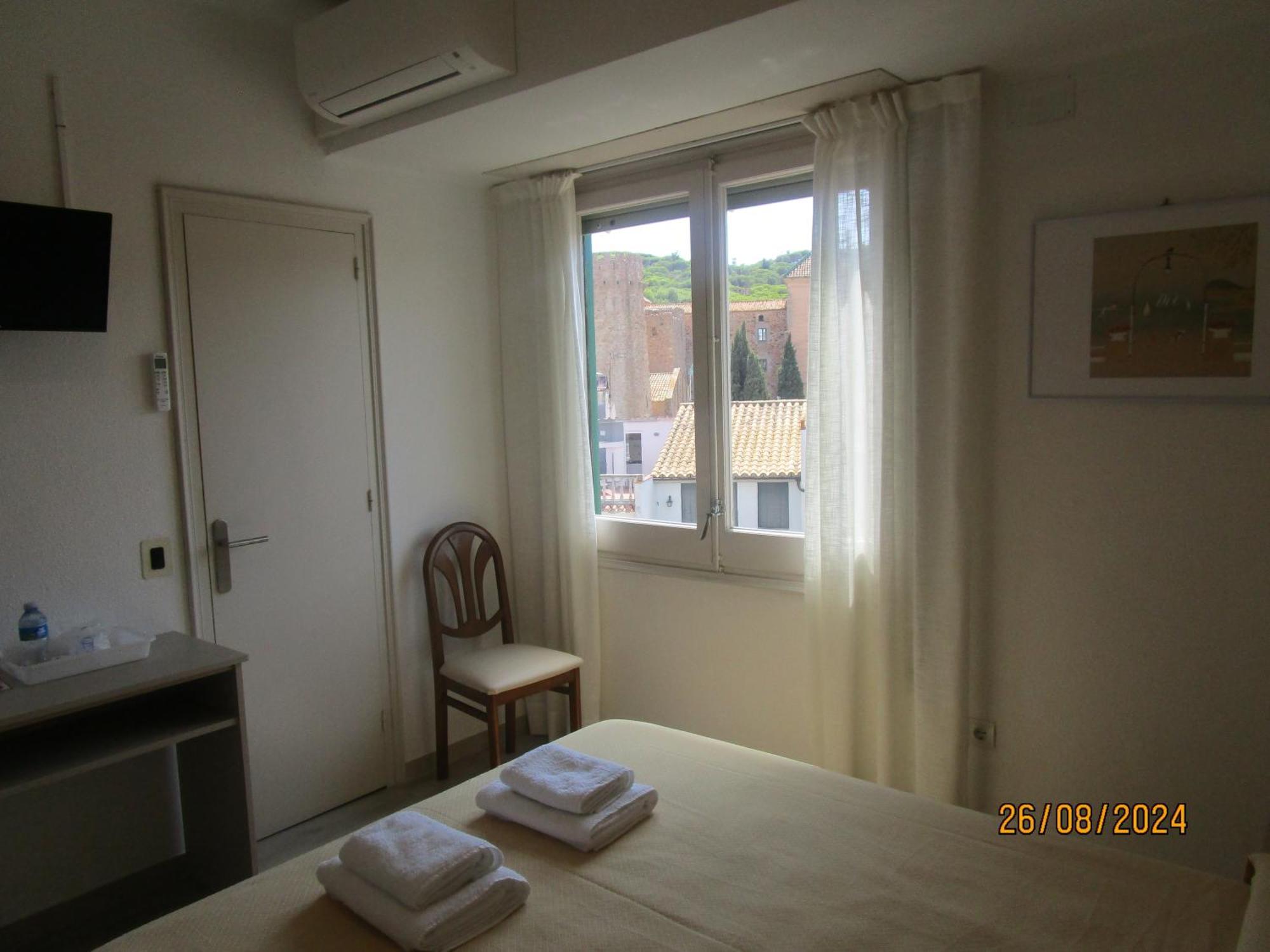 Hotel Apartaments Gesoria Porta Ferrada ซานต์เฟลิอูเดกีโซลส์ ภายนอก รูปภาพ
