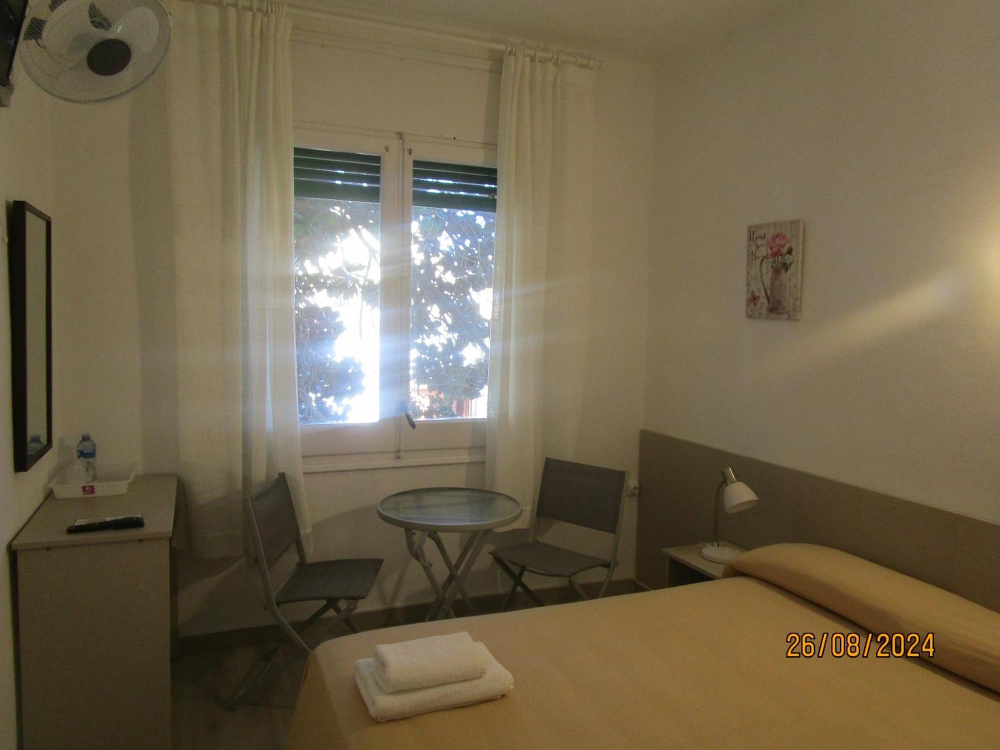 Hotel Apartaments Gesoria Porta Ferrada ซานต์เฟลิอูเดกีโซลส์ ภายนอก รูปภาพ