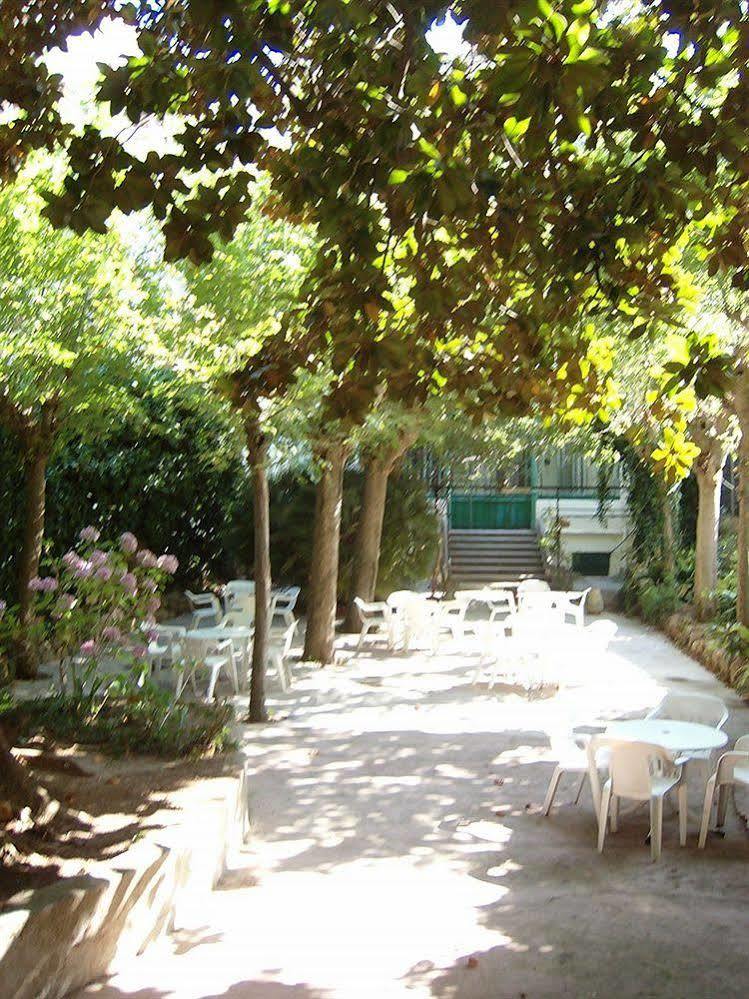 Hotel Apartaments Gesoria Porta Ferrada ซานต์เฟลิอูเดกีโซลส์ ภายนอก รูปภาพ