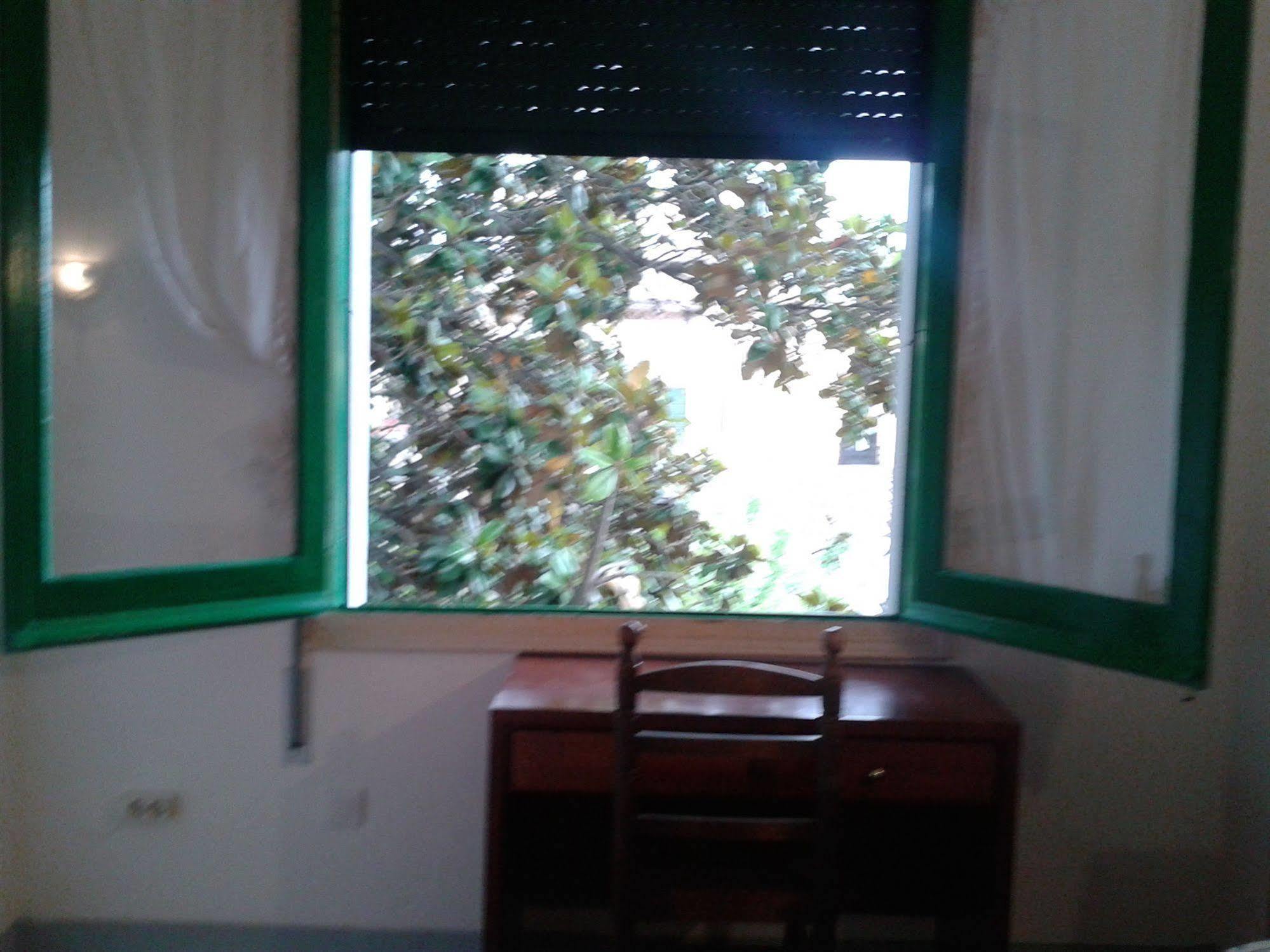 Hotel Apartaments Gesoria Porta Ferrada ซานต์เฟลิอูเดกีโซลส์ ภายนอก รูปภาพ